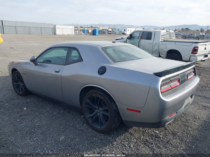 Vin: 2c3cdzbt0hh522619, lot: 44602910, dodge challenger r/t 20173