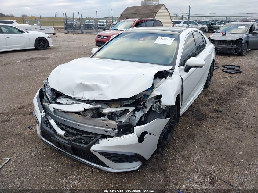 2022 Toyota Camry Xse