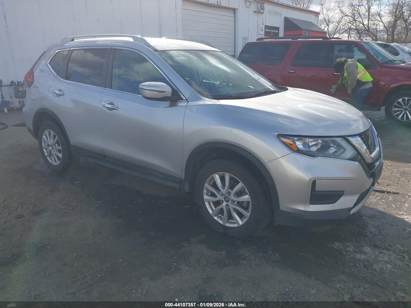 2018 Nissan Rogue Sv