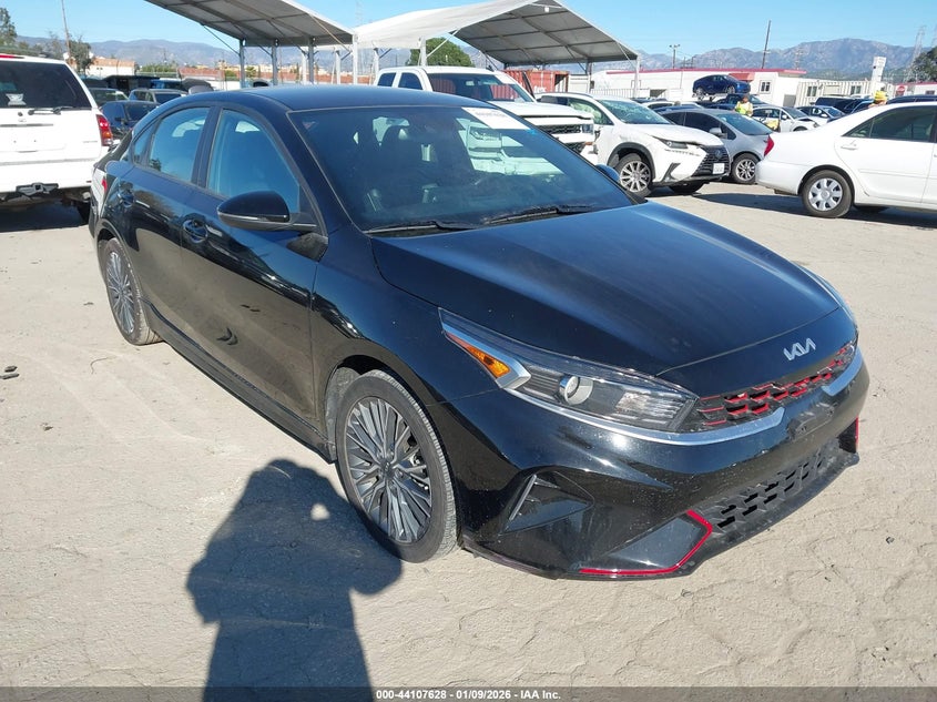 2022 Kia Forte Gt-Line