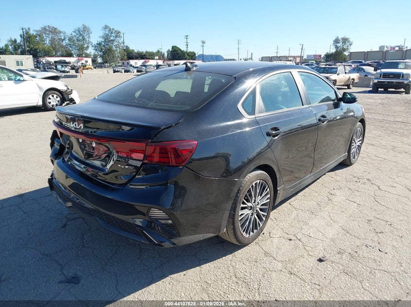 2022 Kia Forte Gt-Line