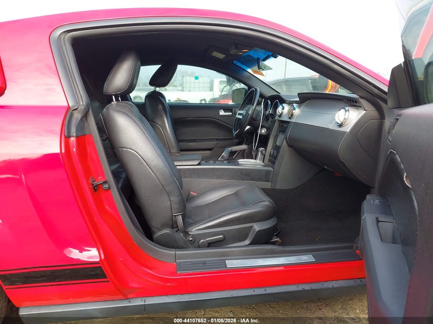 2006 Ford Mustang V6