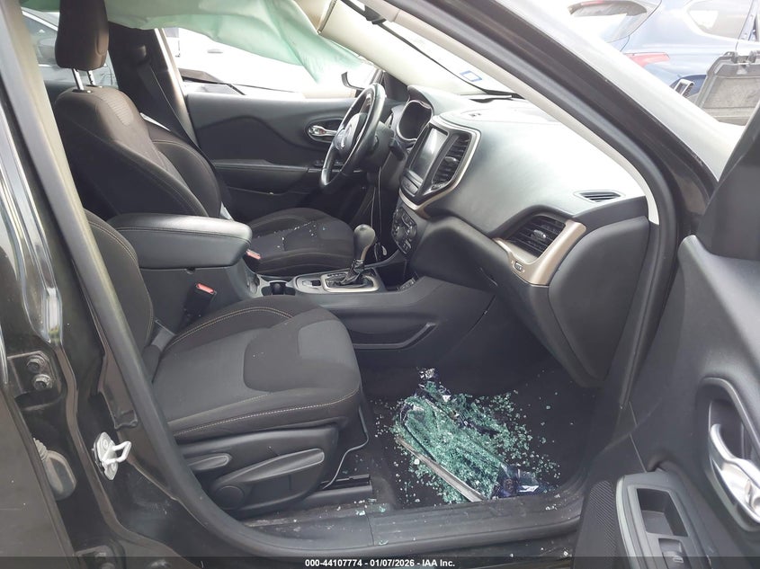 2016 Jeep Cherokee Altitude