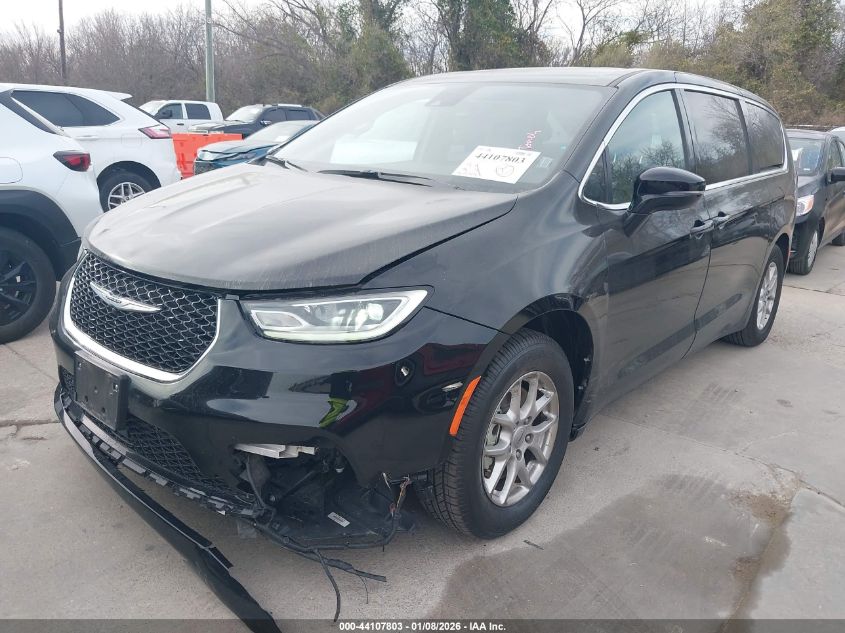 2025 Chrysler Pacifica - 2C4RC1BG4SR520502