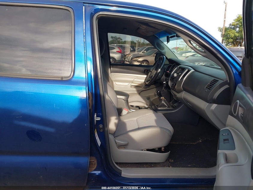 2014 Toyota Tacoma Base V6