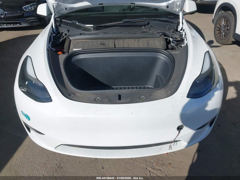 VIN 7SAYGDEE6PF798030 2023 TESLA MODEL Y AWD/LONG RANGE DUAL MOTOR ALL-WHEEL DRIVE