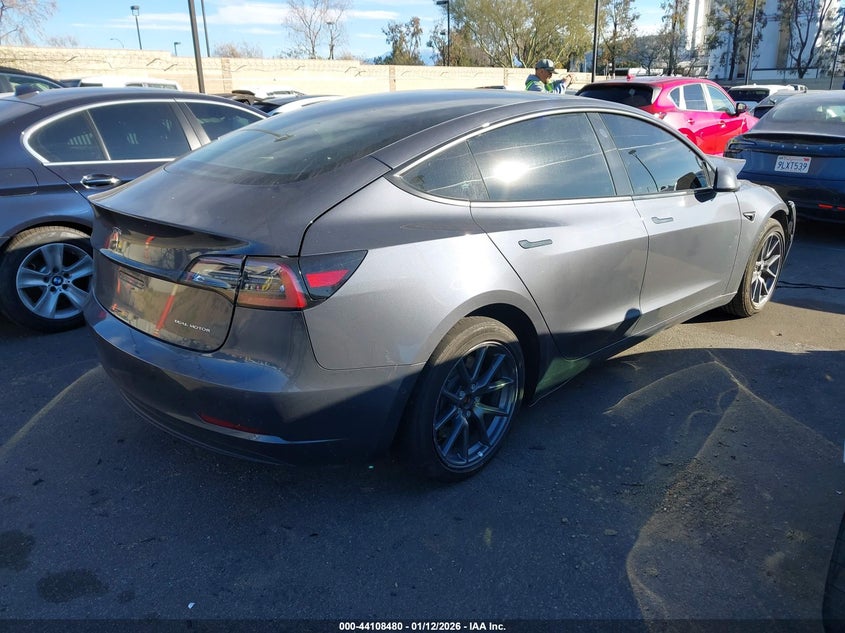 2022 Tesla Model 3 Long Range Dual Motor All-Wheel Drive