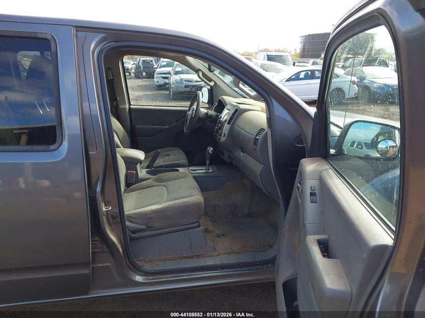 2016 Nissan Frontier Sv