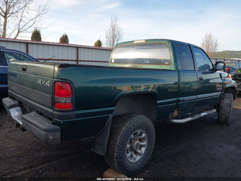 2000 Dodge Ram 2500 St