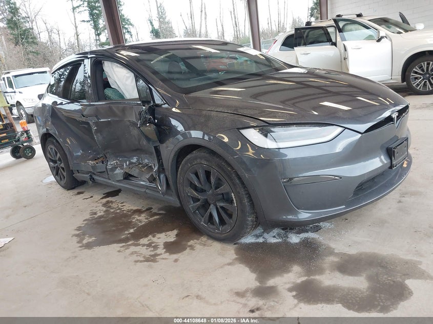 2022 Tesla Model X Dual Motor All-Wheel Drive/Plaid Tri Motor All-Wheel Drive