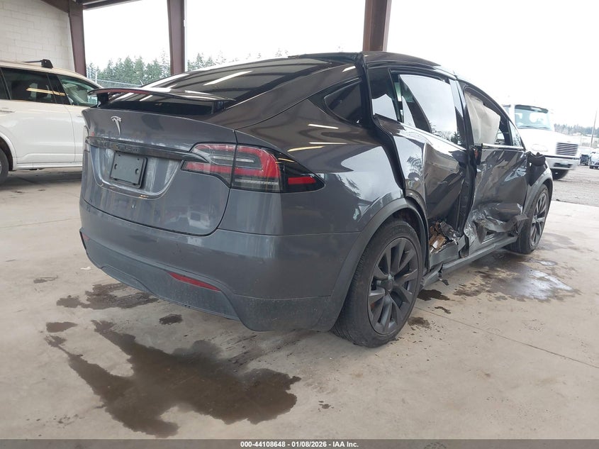 2022 Tesla Model X Dual Motor All-Wheel Drive/Plaid Tri Motor All-Wheel Drive