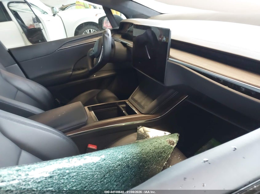 2022 Tesla Model X Dual Motor All-Wheel Drive/Plaid Tri Motor All-Wheel Drive