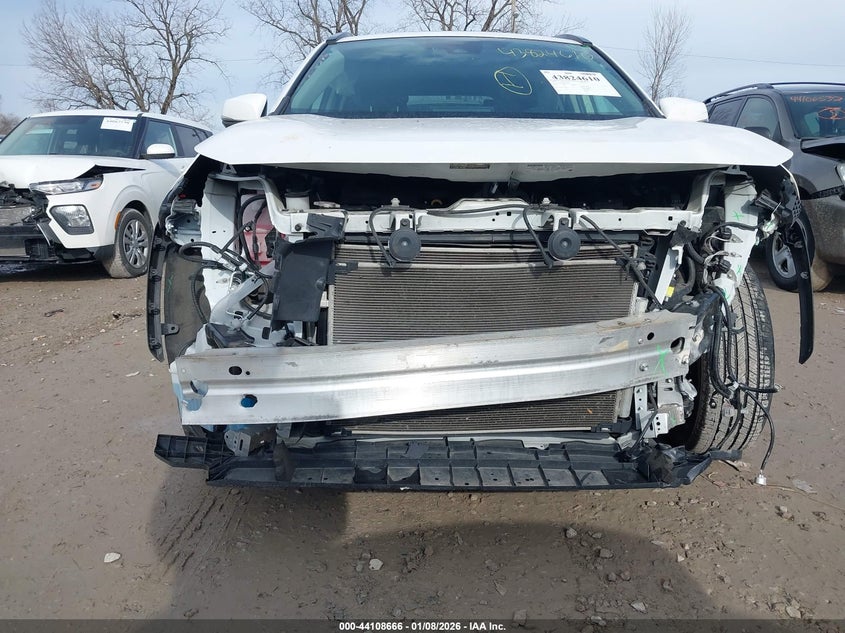 VIN 2T3P1RFV0NW295400 2022 TOYOTA RAV4 XLE