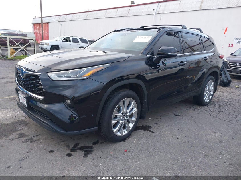 2023 Toyota Highlander Hybrid Limited