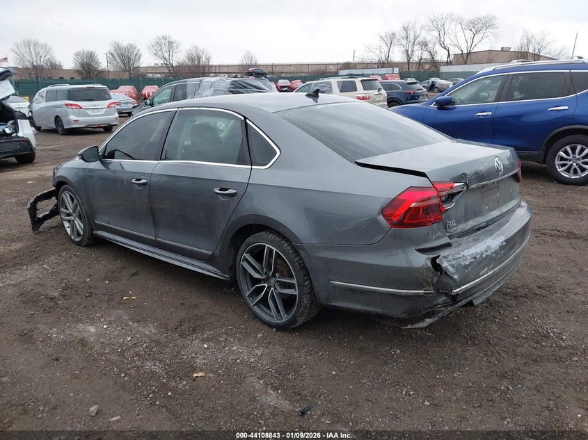 2017 Volkswagen Passat 1.8T R-Line