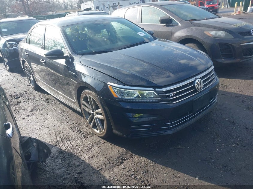 2017 Volkswagen Passat 1.8T R-Line