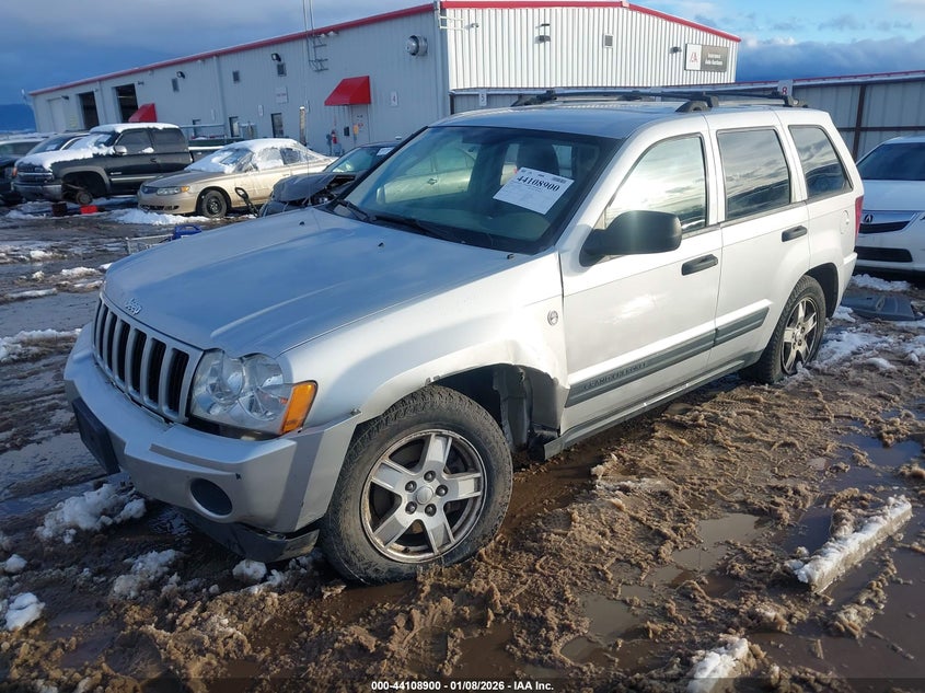 2005 Jeep Grand Cherokee Laredo