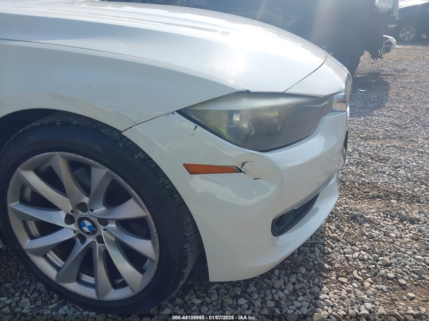 2012 BMW 3er 2.0 328I Unknown Lot 111044108995 Vin WBA3A5G55CNP15577