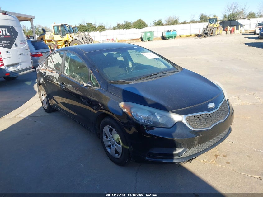 Vin: knafk4a60e5063959, lot: 44605040, kia forte lx 2014 img_1