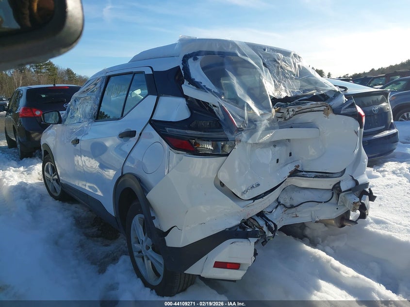 2022 Nissan Kicks S Xtronic Cvt