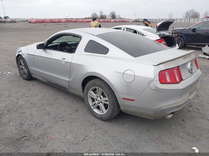 2011 Ford Mustang V6
