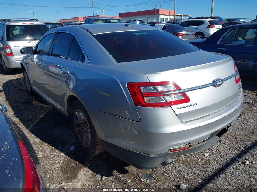 2017 Ford Taurus Sel