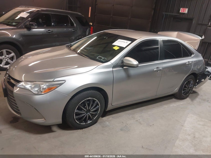 2015 Toyota Camry Le
