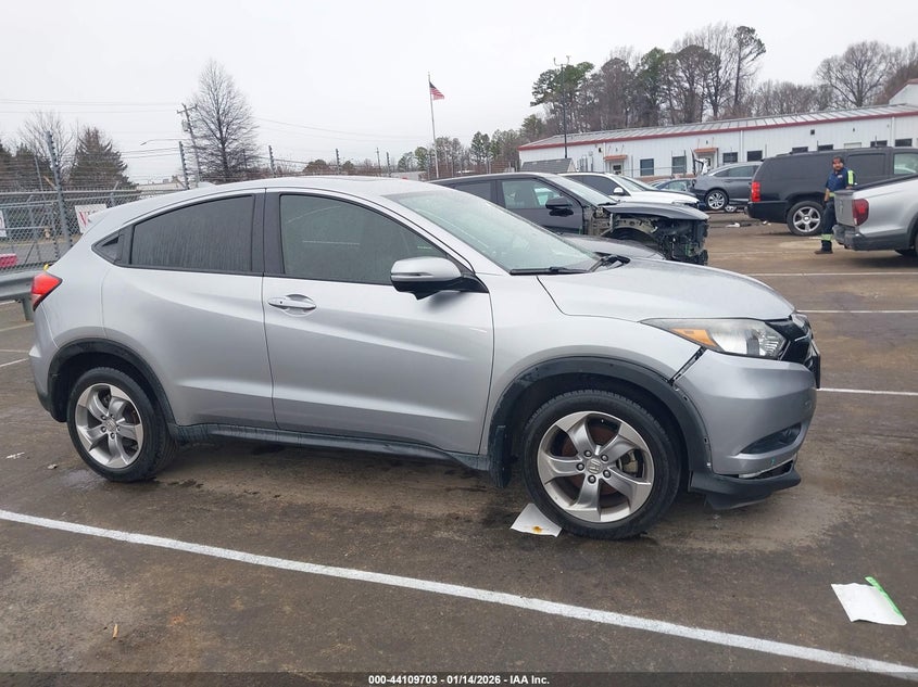 VIN 3CZRU5H59HM725883 2017 HONDA HR-V EX
