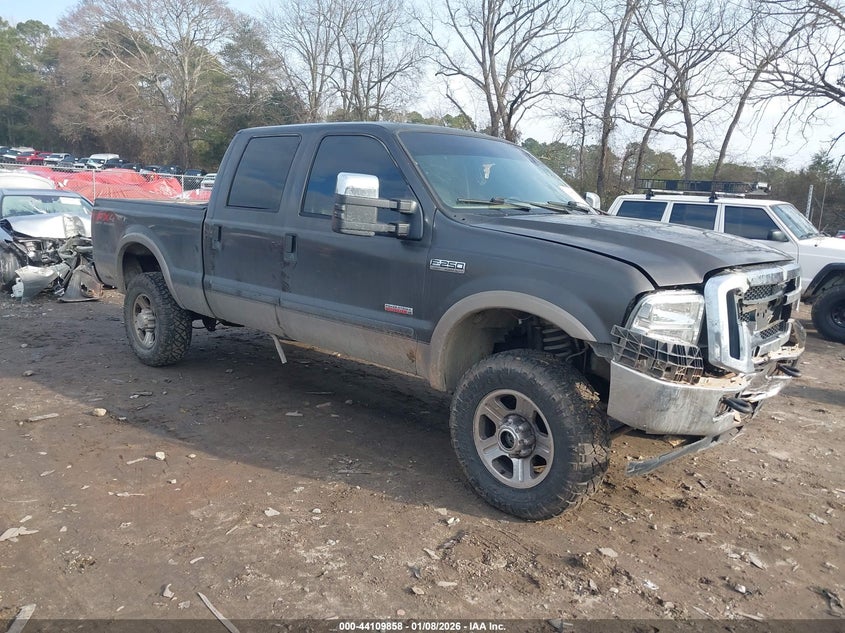 2006 FORD F-350 LARIAT/XL/XLT