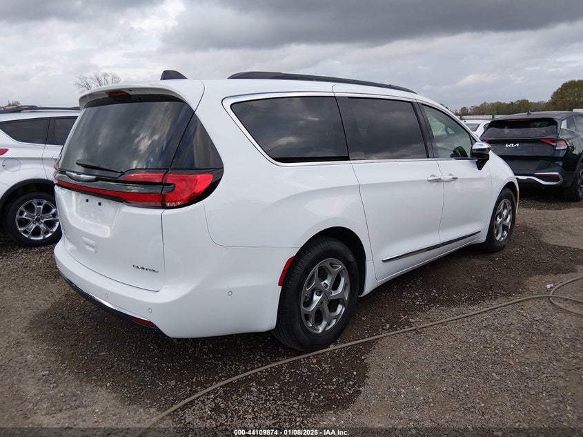 2023 Chrysler Pacifica Limited
