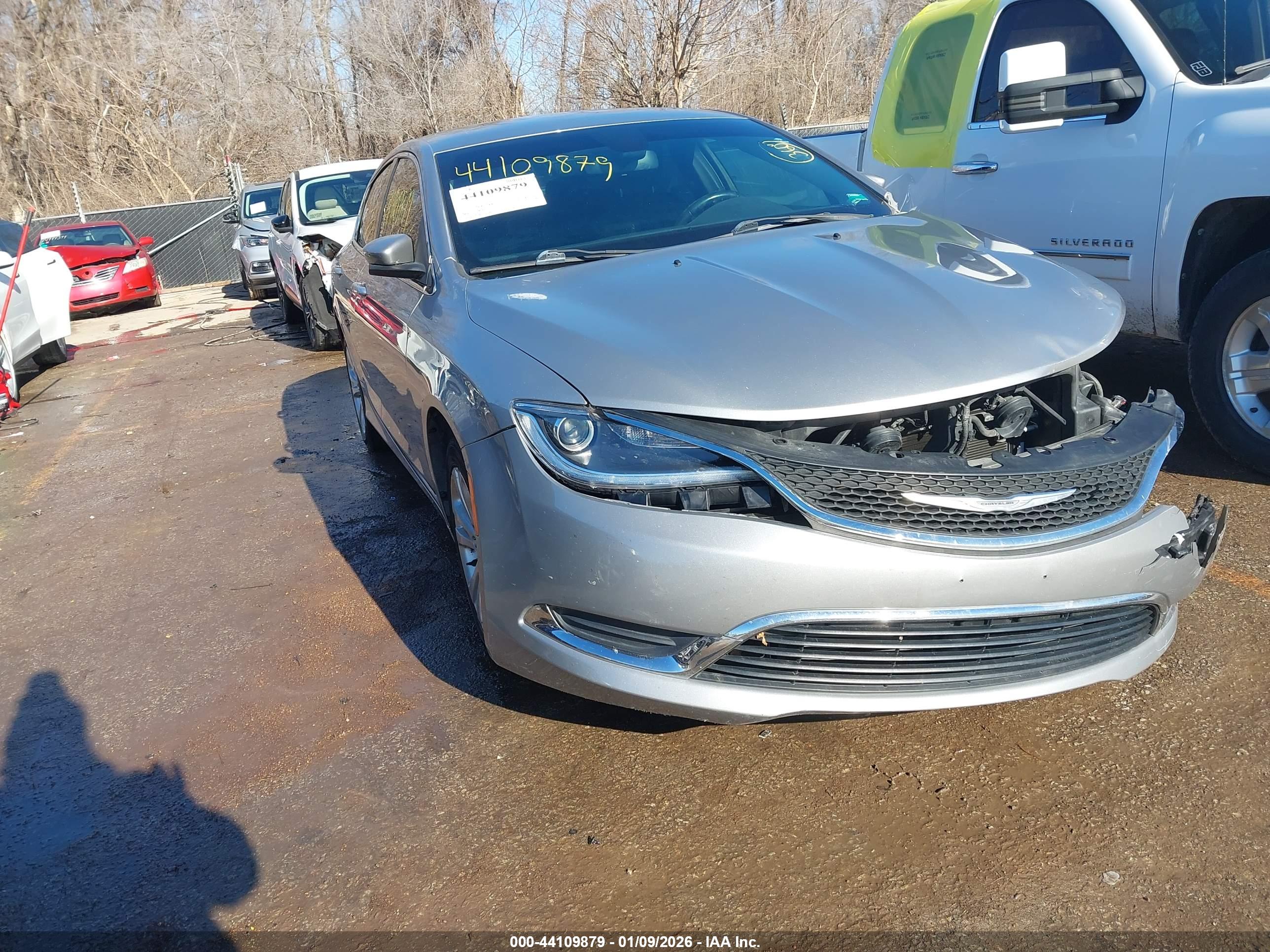 2015 Chrysler 200 Limited