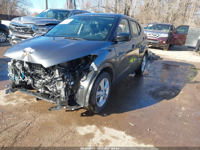 2025 Nissan Kicks Play S