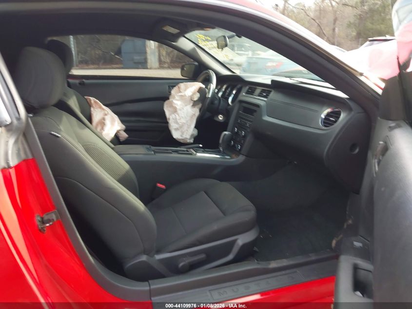 2014 Ford Mustang V6