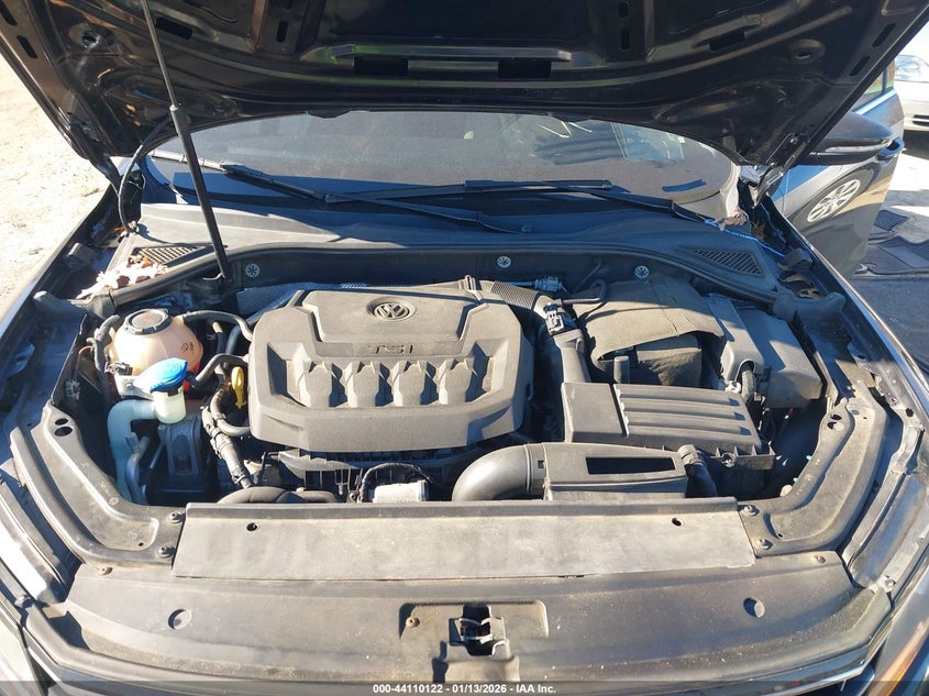 VIN 1VWBA7A36JC010844 2018 VOLKSWAGEN PASSAT 2.0T SE
