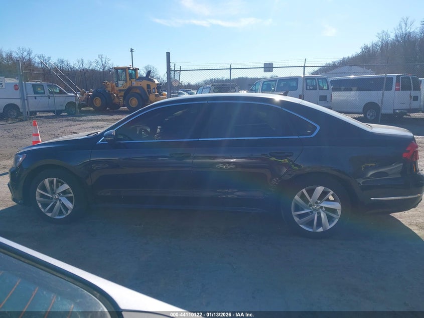 VIN 1VWBA7A36JC010844 2018 VOLKSWAGEN PASSAT 2.0T SE
