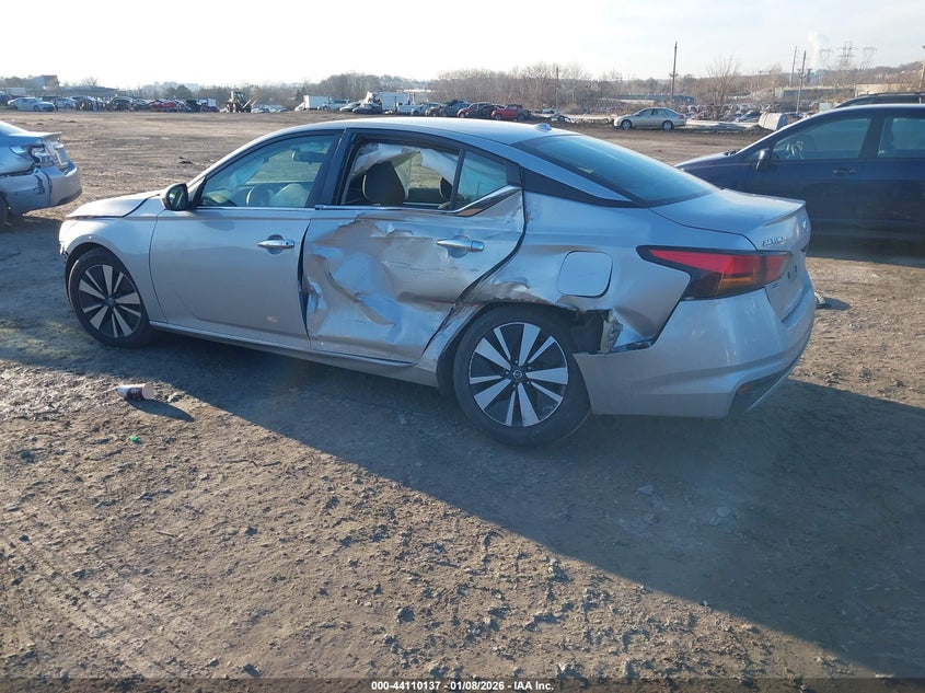 2022 Nissan Altima Sv Fwd