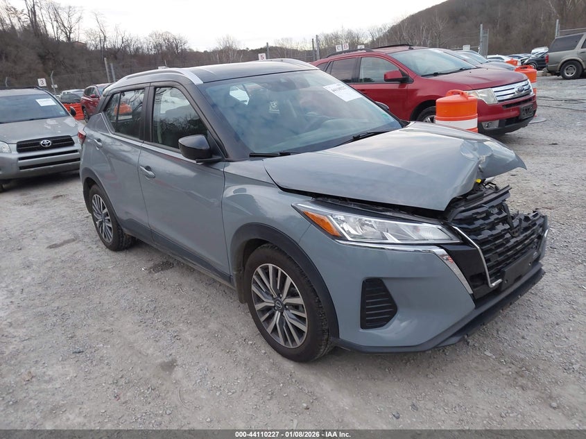 2024 Nissan Kicks Sv Xtronic Cvt