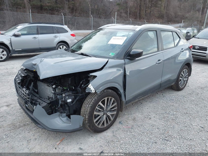 2024 Nissan Kicks Sv Xtronic Cvt