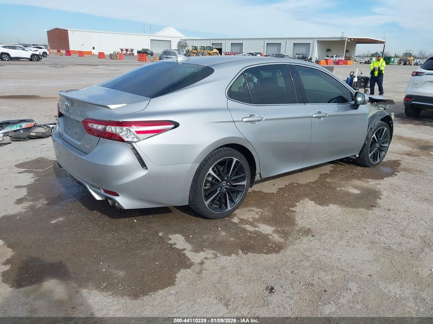 2020 Toyota Camry Xse