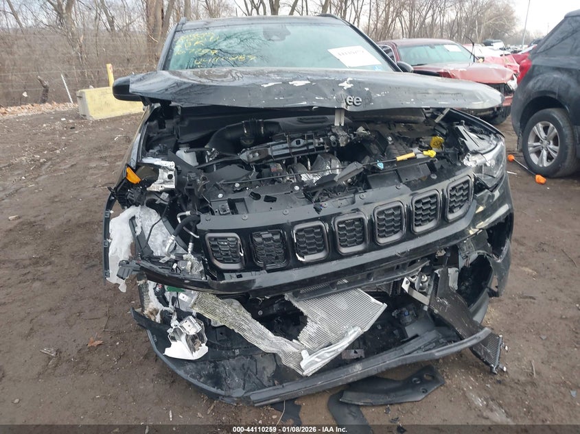 VIN: 3C4NJDBN5TT167769 2026 JEEP COMPASS LATITUDE ALTITUDE