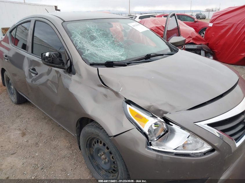 2017 Nissan Versa 1.6 S+ VIN: 3N1CN7AP8HL890638 Lot: 44110401