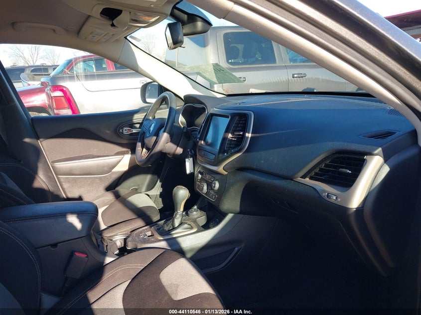 2018 Jeep Cherokee Latitude Tech Connect 4X4