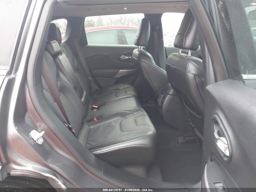 VIN 1C4PJMDX5MD236538 2021 JEEP CHEROKEE LIMITED 4X4