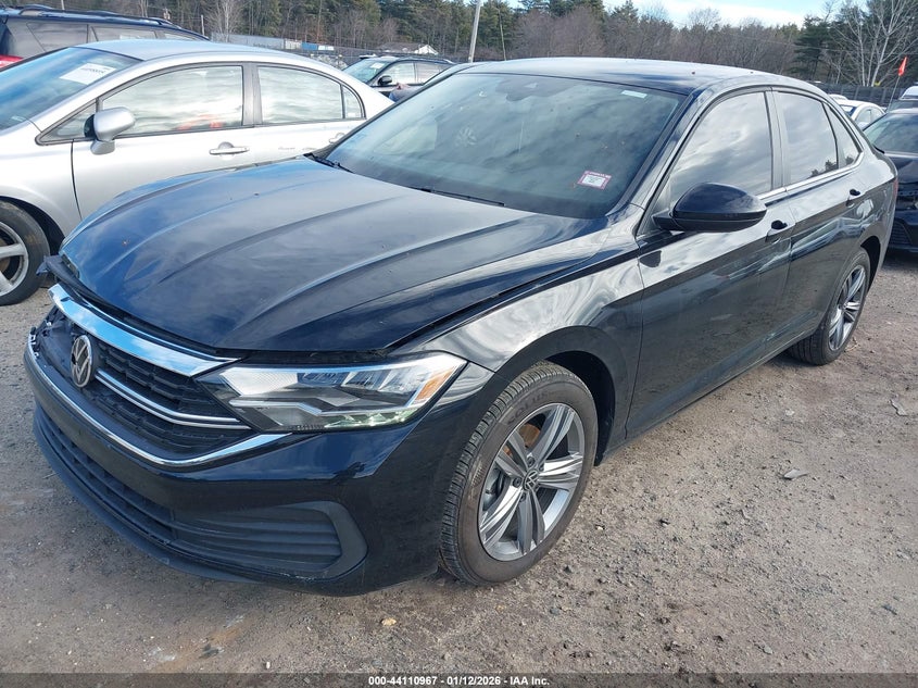 2024 VOLKSWAGEN JETTA auction photo 2