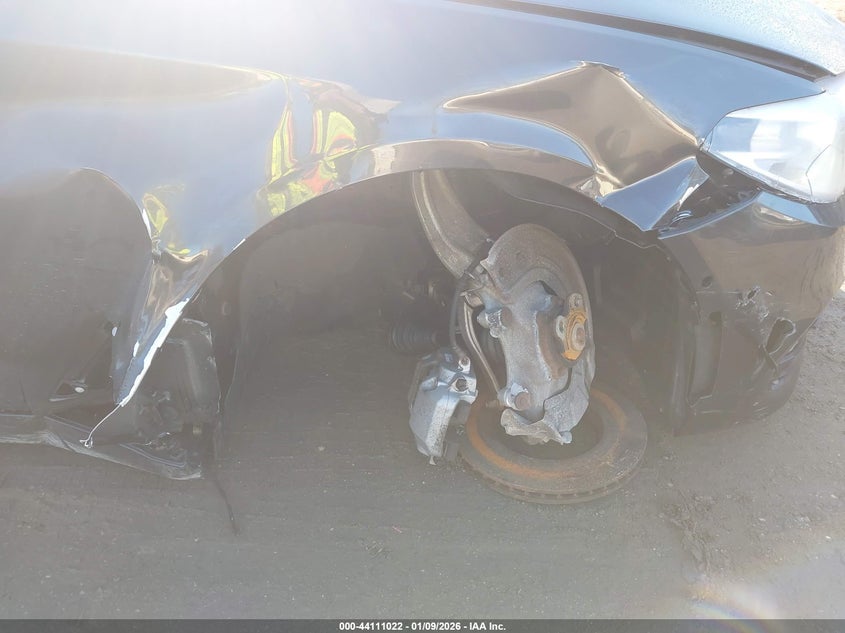 2019 BMW 540I xDrive VIN: WBAJE7C52KWD55239 Lot: 44111022