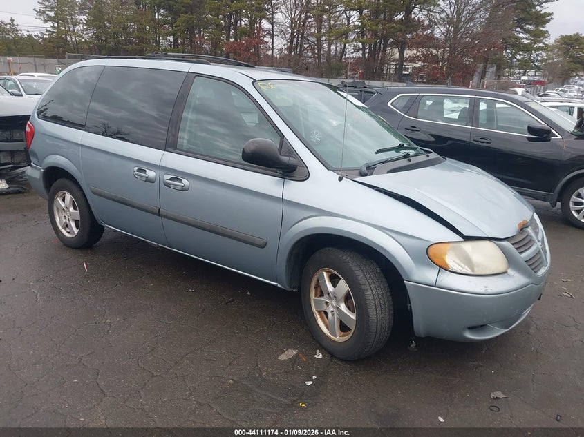 1D4GP45R35B351427 DODGE CARAVAN Photo 1