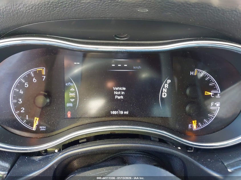 VIN 1C4RJEAG3JC277710 2018 JEEP GRAND CHEROKEE LAREDO
