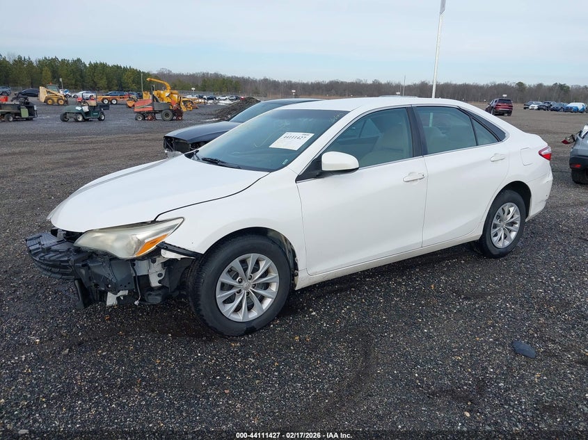 2016 Toyota Camry Le