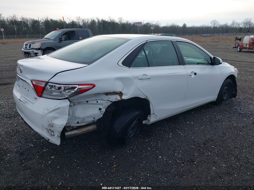 2016 Toyota Camry Le