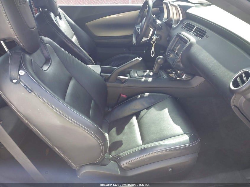 2011 CHEVROLET CAMARO COUPE 6.2L V-8 VVT, 400HP